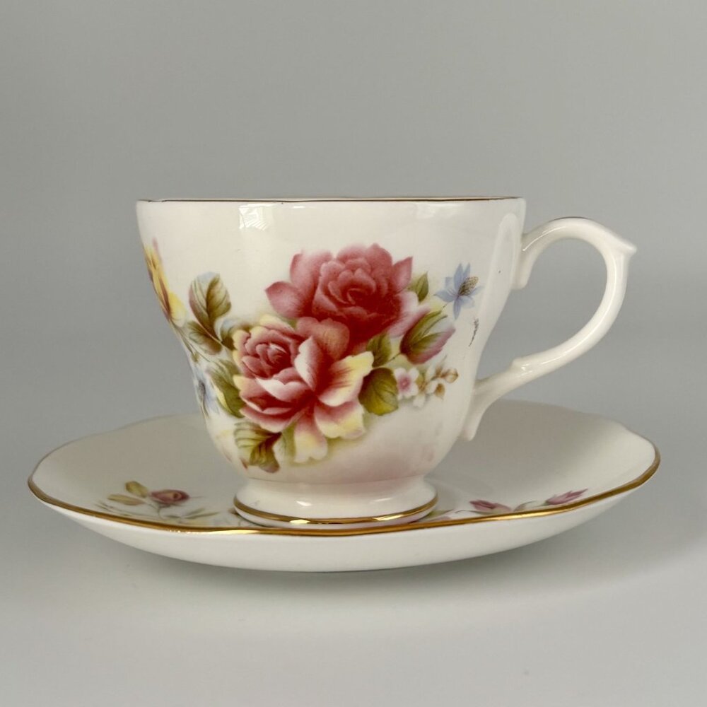 Vintage Duchess Fine Bone China Made in England Tea Cup & Saucer #347 Roses Gilt
